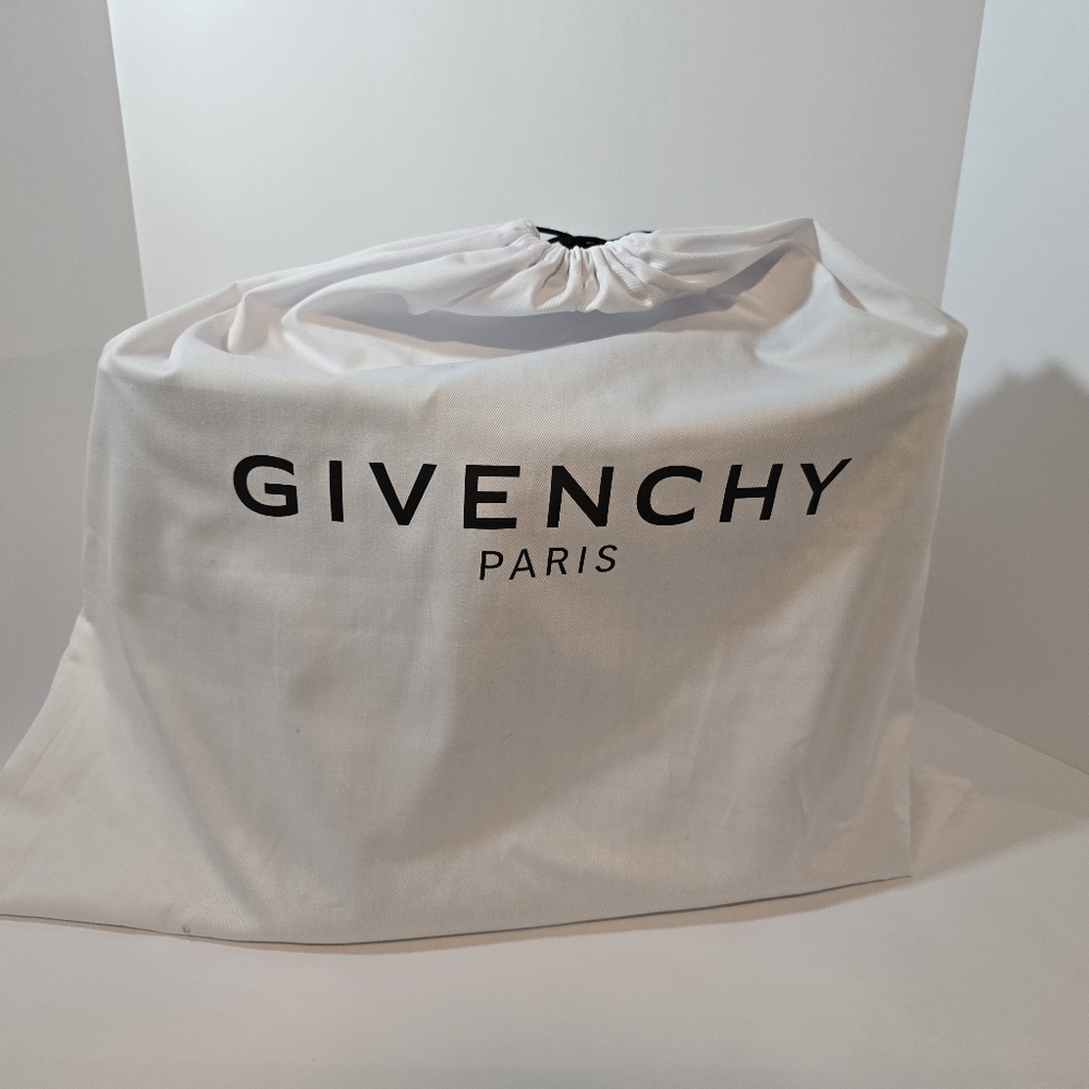 Givenchy Winged Leather Tote - Picture 2 of 16